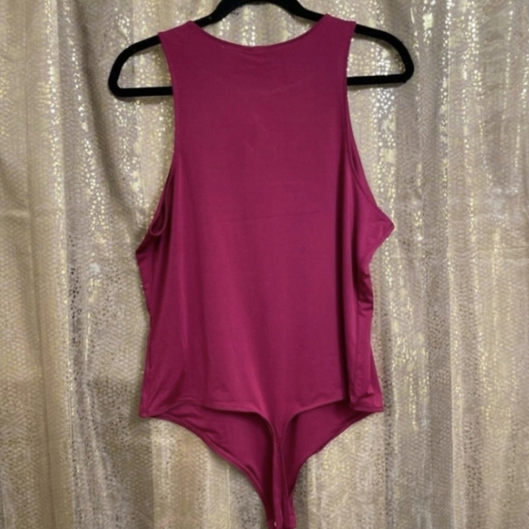 SOLD Express Body Contour Tank Bodysuit sz XL Berry Magenta Fuchsia - Picture 3 of 4